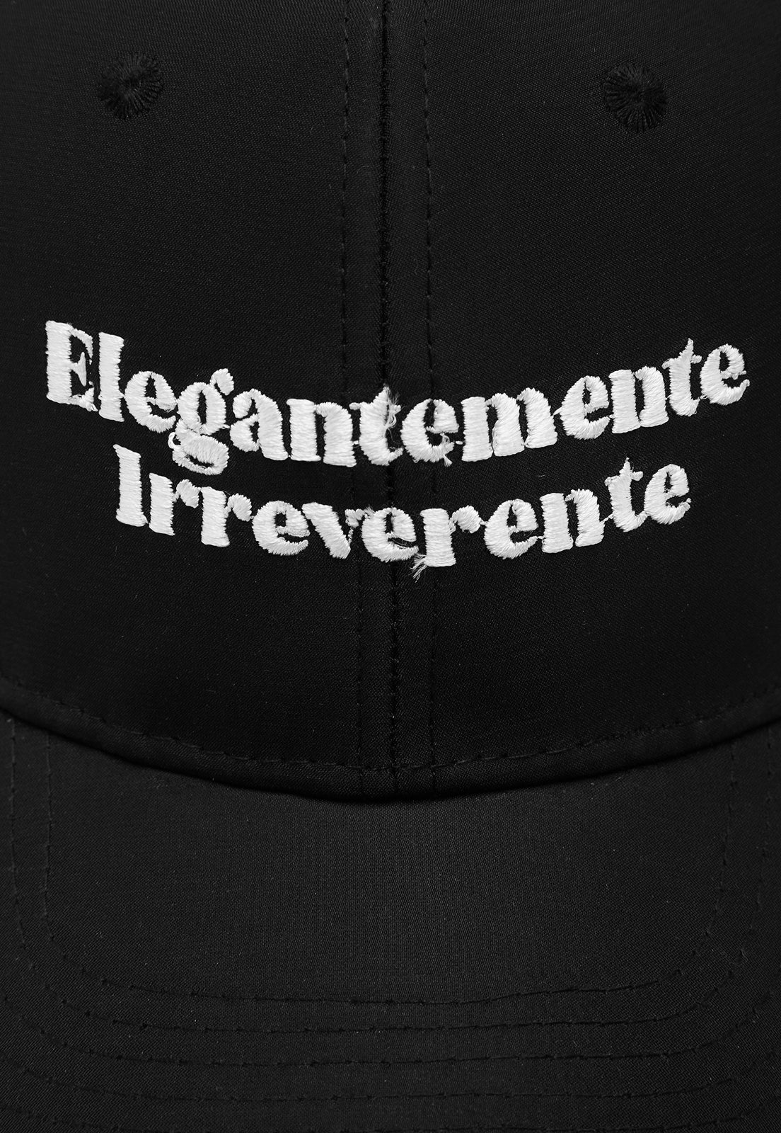 Gorra Elegantemente Irreverente